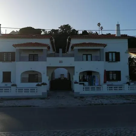 Blue Lagoon - Fechado Lagoa De Obidos